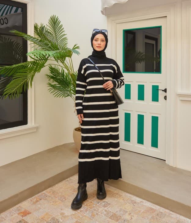 Esila Triko Elbise - Siyah