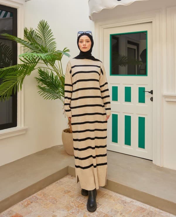 Esila Triko Elbise - Krem